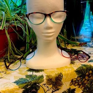 NWT 2.5 readers/as shown all 3 pairs for one price